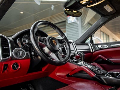 2018 Porsche Cayenne Cayenne Turbo