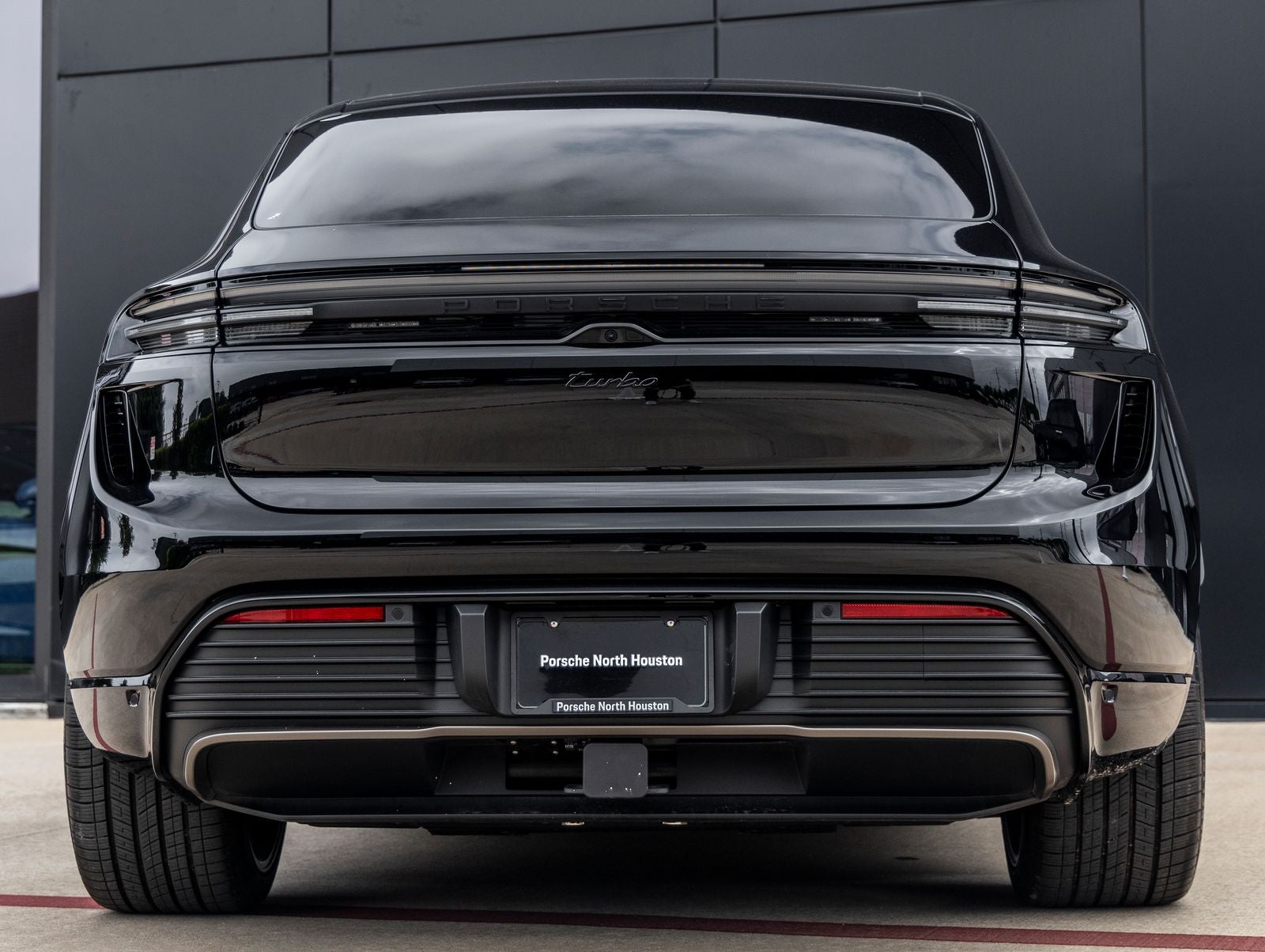 2025 Porsche Macan Turbo Electric