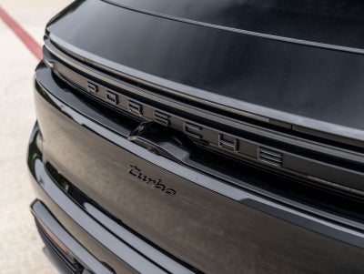 2025 Porsche Macan Turbo Electric