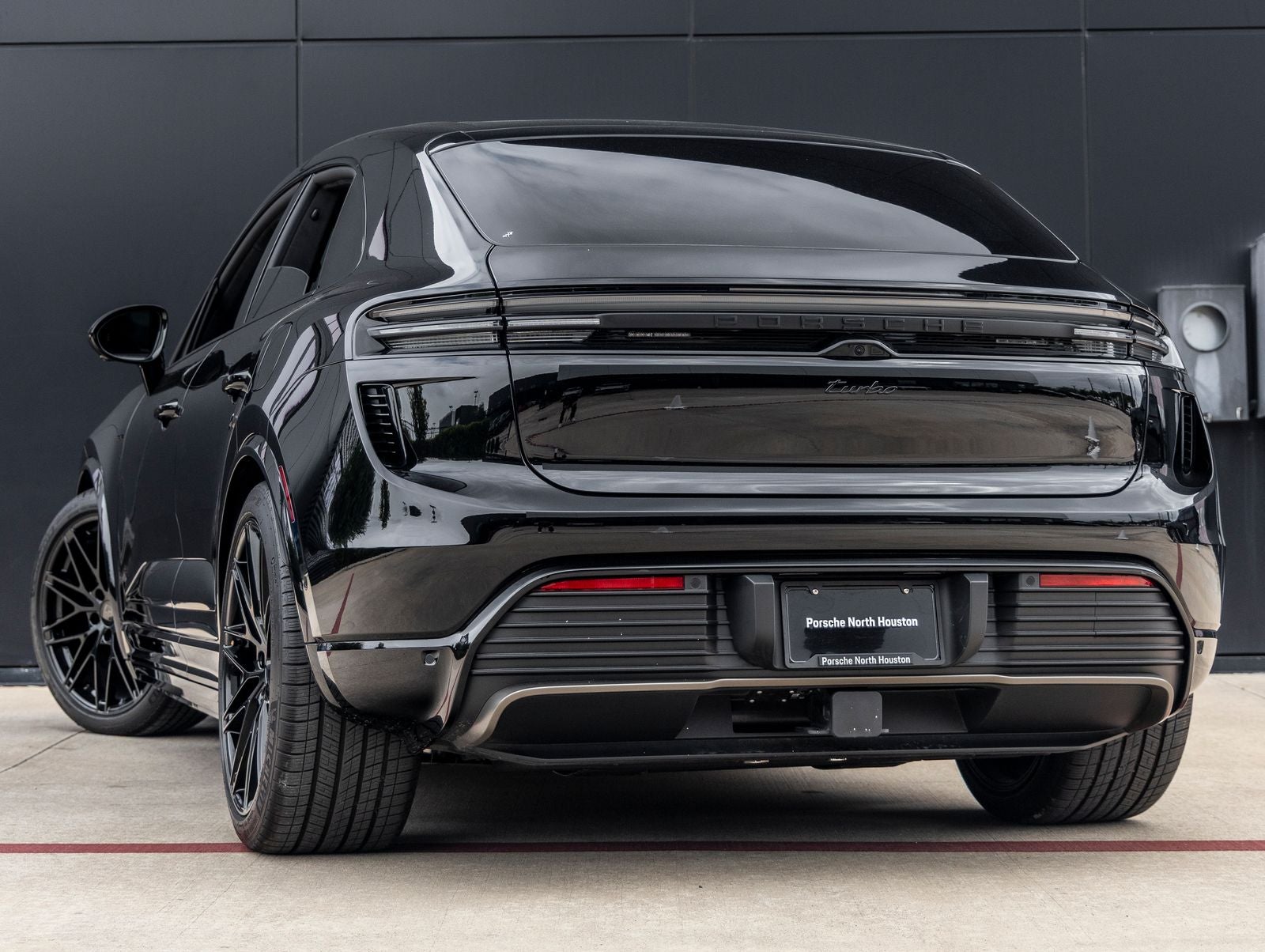 2025 Porsche Macan Turbo Electric