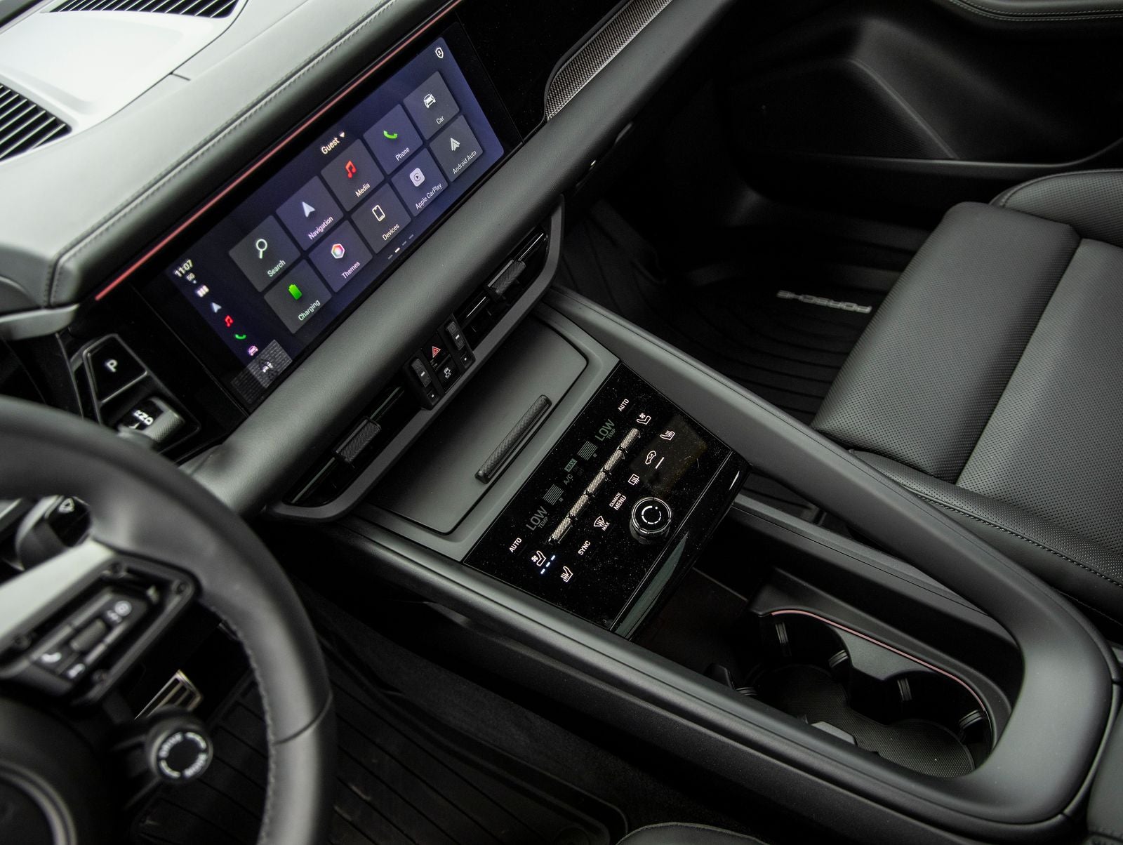 2025 Porsche Macan Turbo Electric