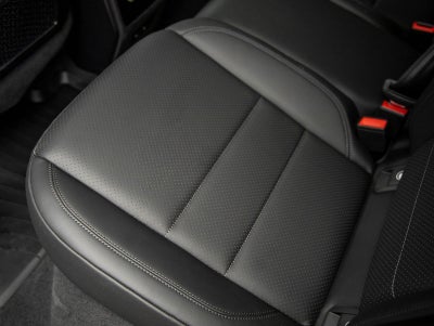 2025 Porsche Macan Turbo Electric
