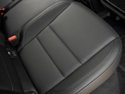 2025 Porsche Macan Turbo Electric
