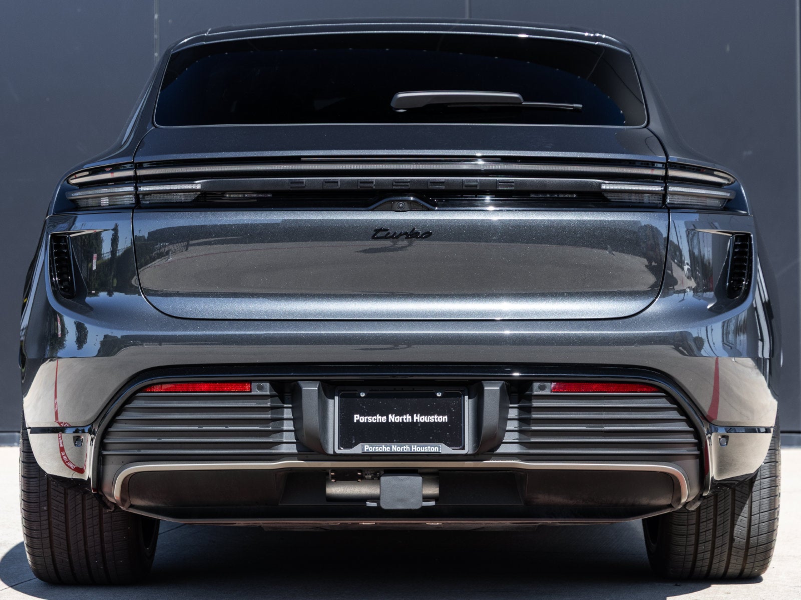 2024 Porsche Macan Macan Turbo