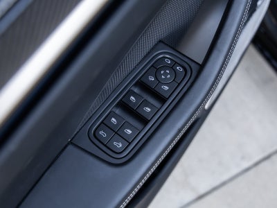 2024 Porsche Macan Macan Turbo