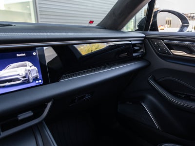 2024 Porsche Macan Macan Turbo
