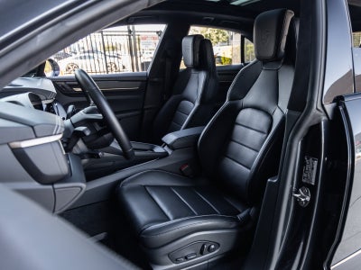 2024 Porsche Macan Macan Turbo