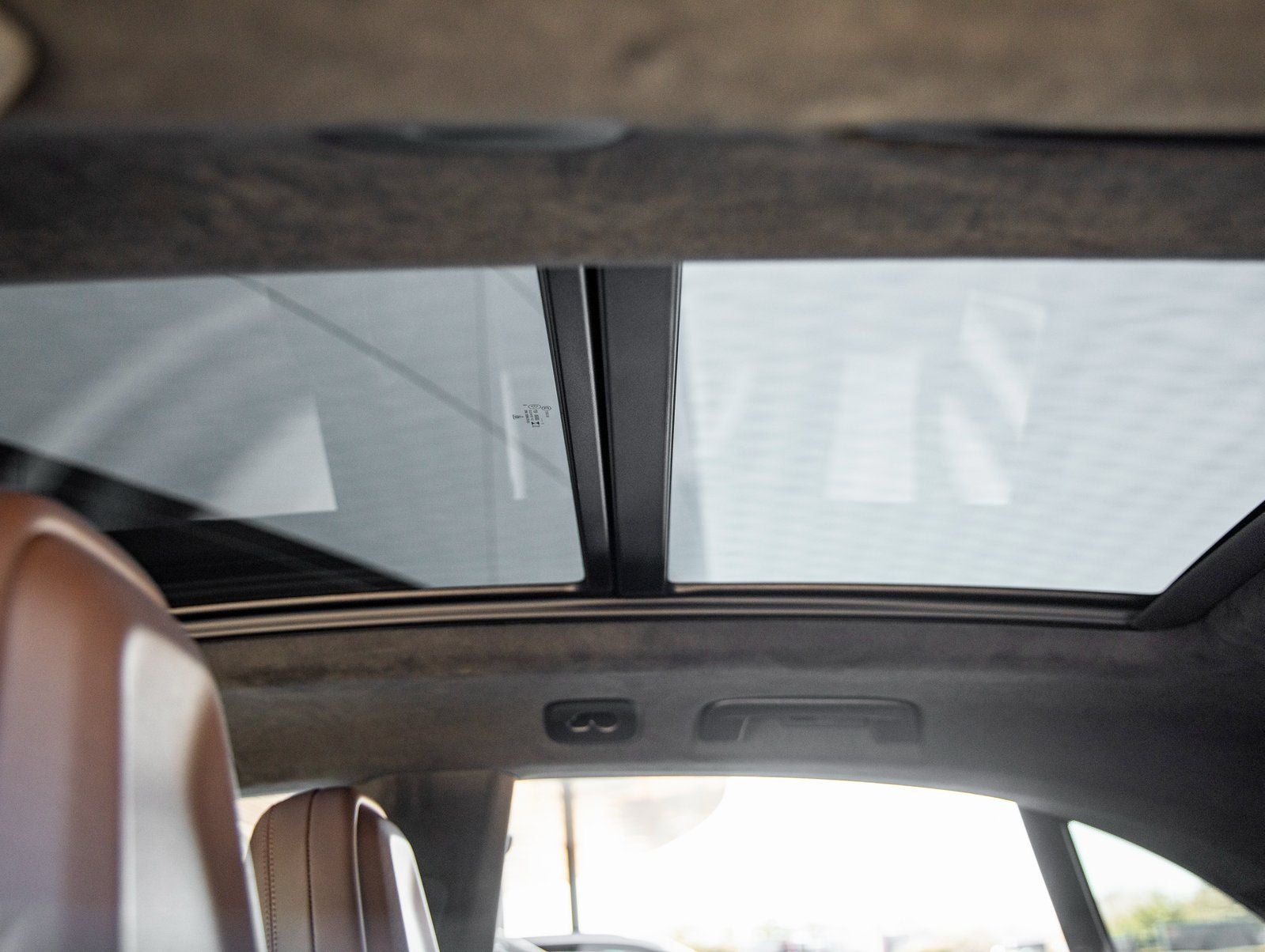 2025 Porsche Macan Electric Macan Turbo Electric