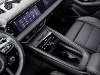 2025 Porsche Macan Electric Macan Turbo Electric