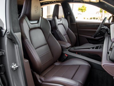 2025 Porsche Macan Electric Macan Turbo Electric