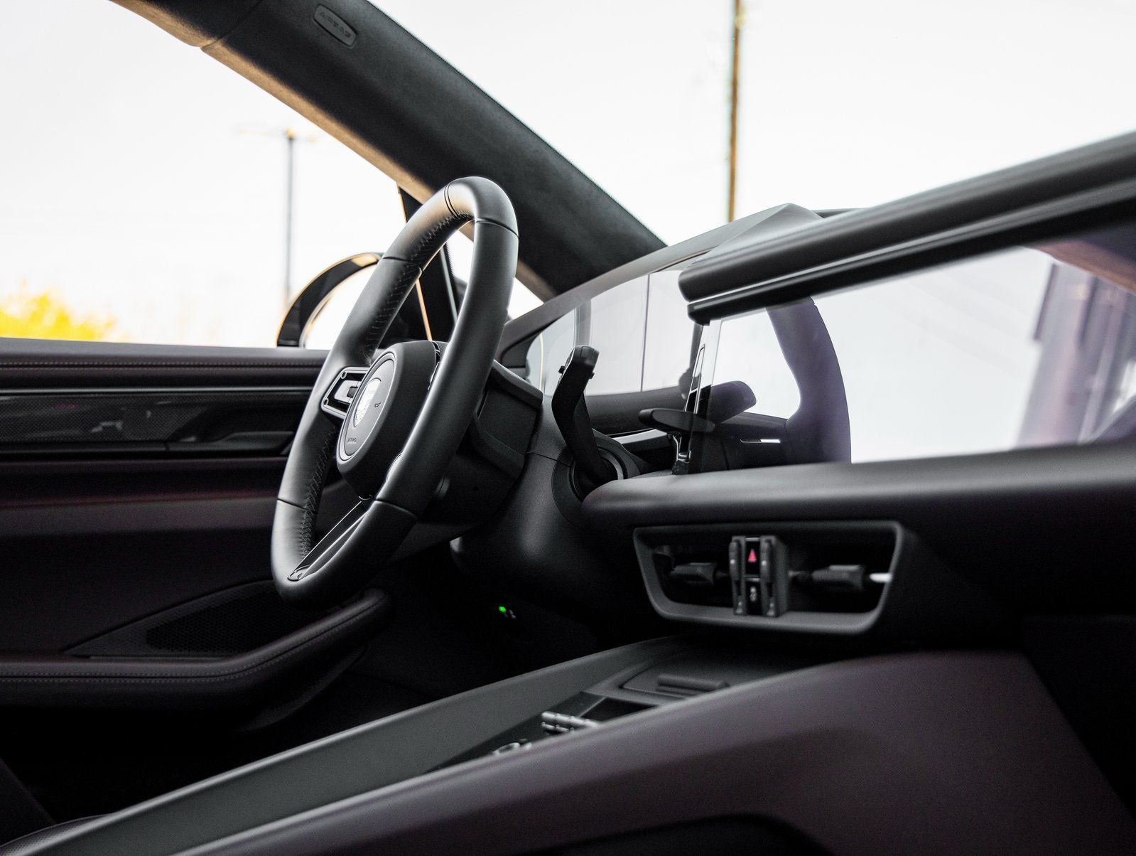 2025 Porsche Macan Electric Macan Turbo Electric