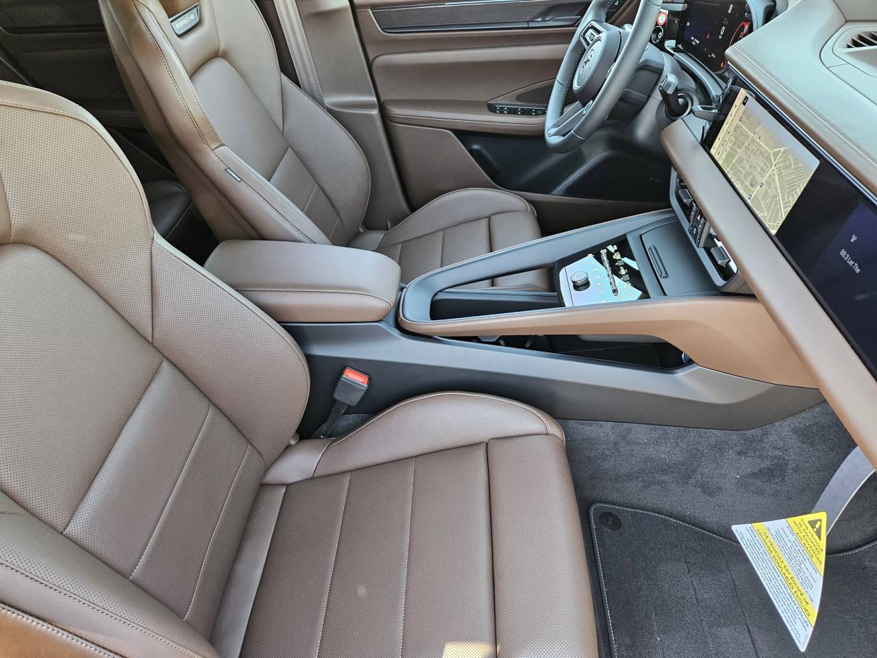 2025 Porsche Macan Electric Macan Turbo Electric