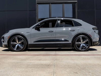 2025 Porsche Macan Electric Macan Turbo Electric