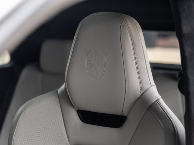 2025 Porsche Macan Electric Macan Turbo Electric