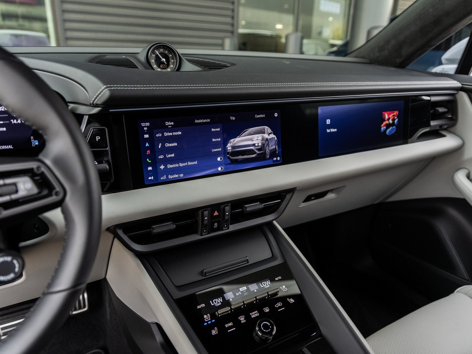 2025 Porsche Macan Electric Macan Turbo Electric