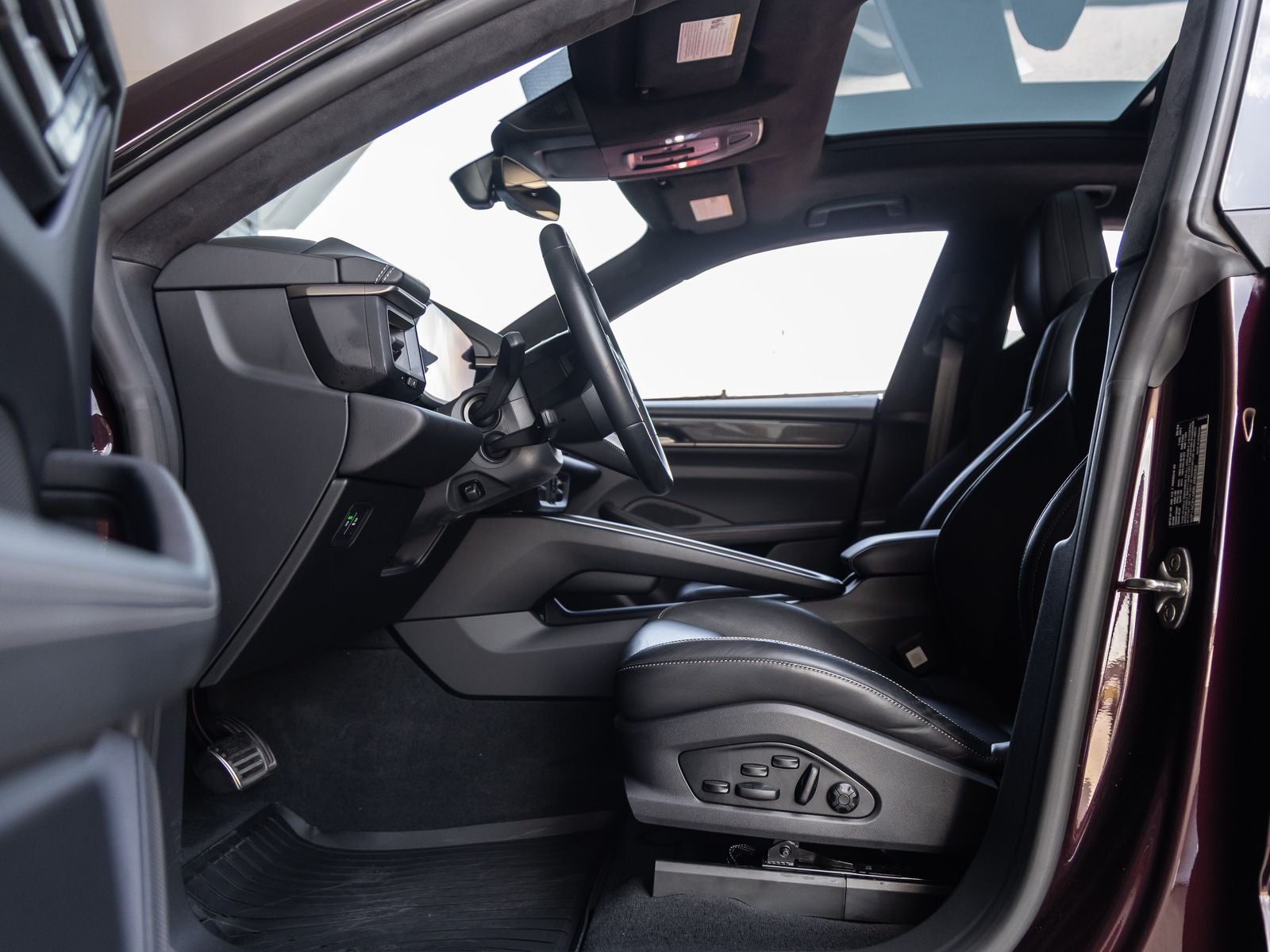 2024 Porsche Macan Macan Turbo