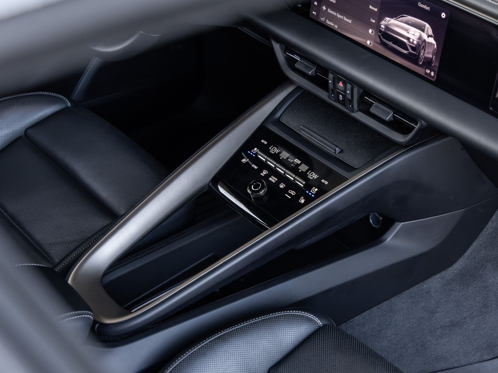 2024 Porsche Macan Macan Turbo