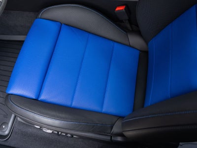 2025 Porsche Macan Turbo Electric