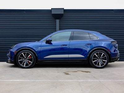 2025 Porsche Macan Turbo Electric