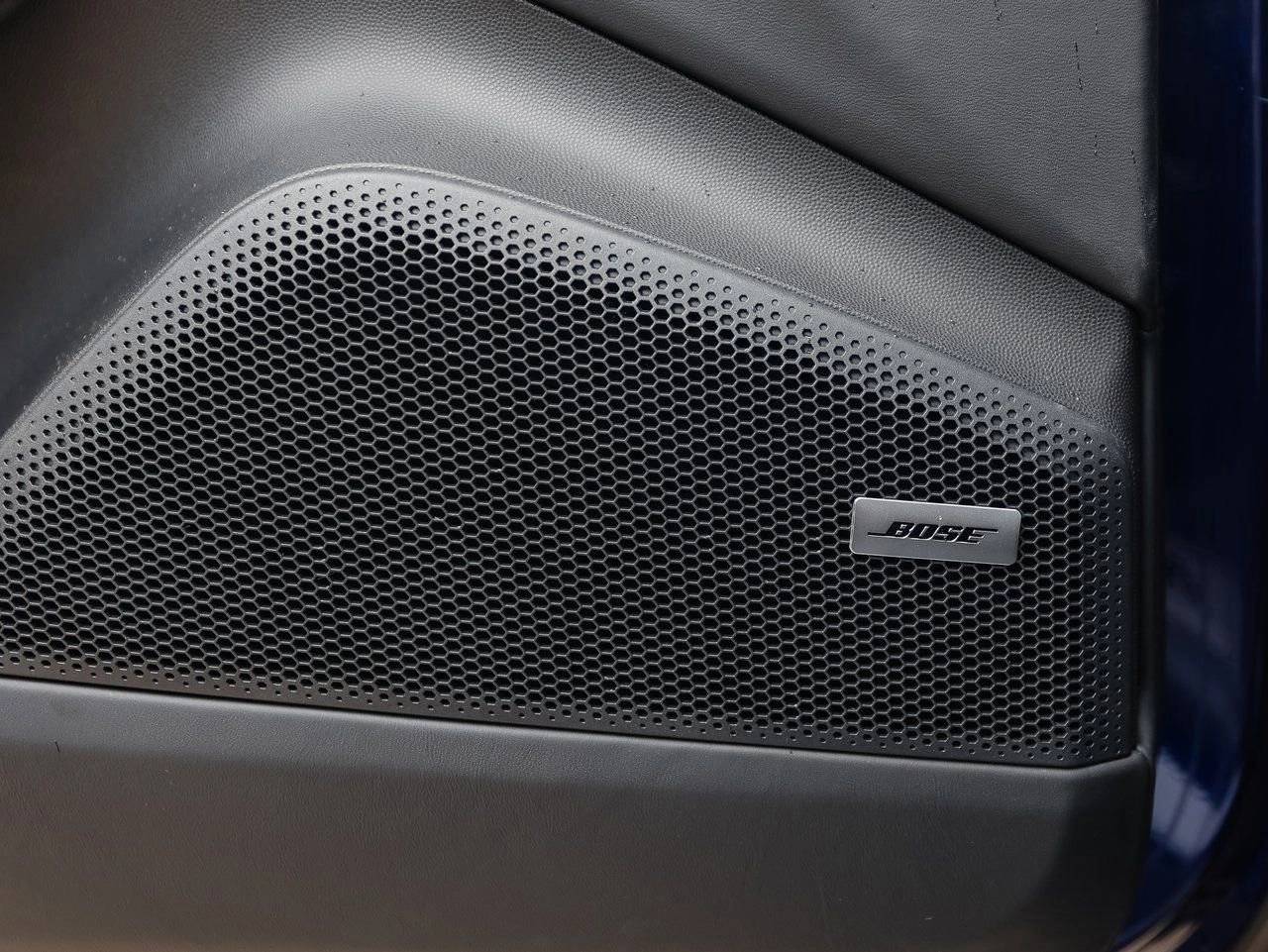 2025 Porsche Macan Turbo Electric