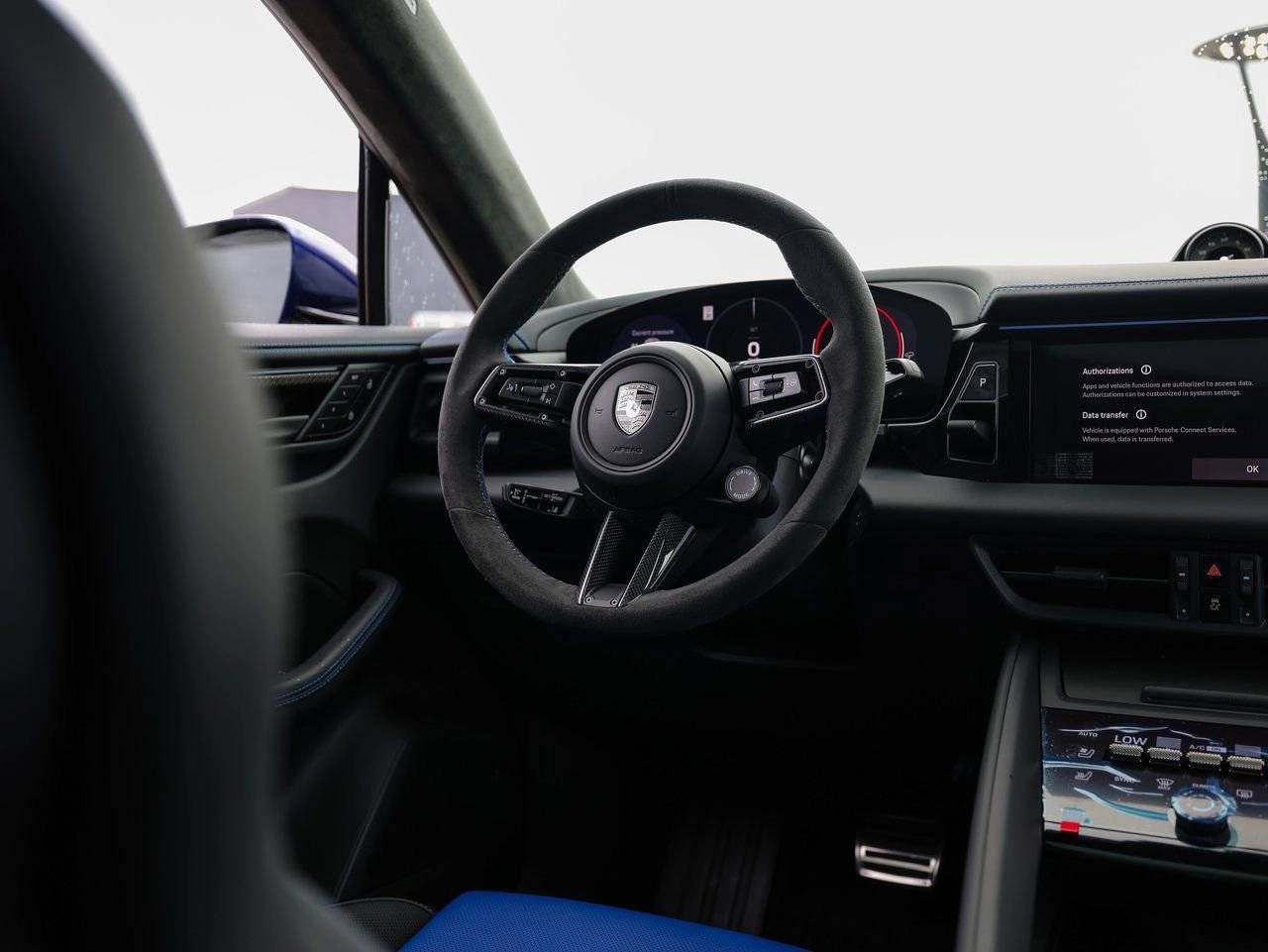 2025 Porsche Macan Turbo Electric