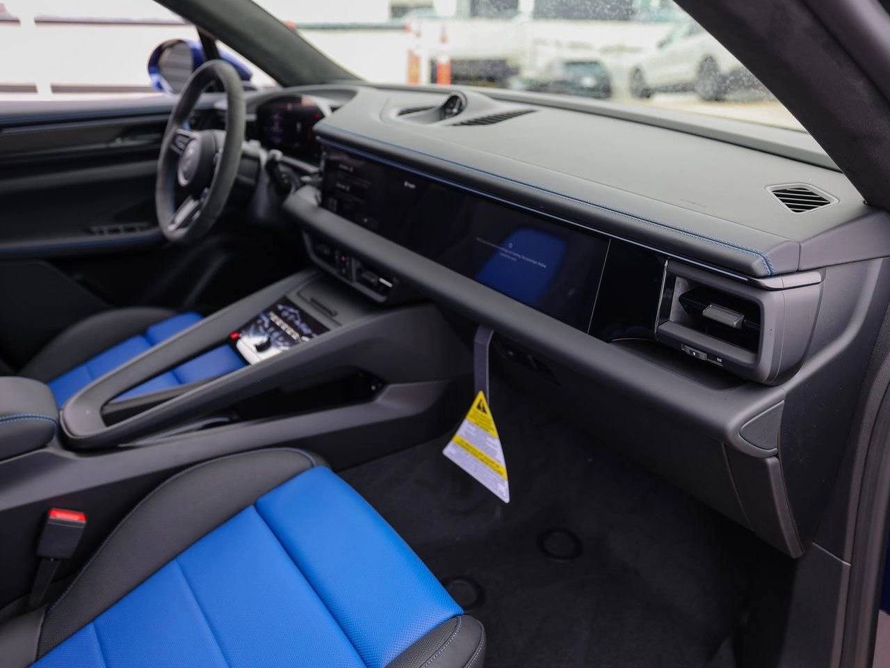 2025 Porsche Macan Turbo Electric