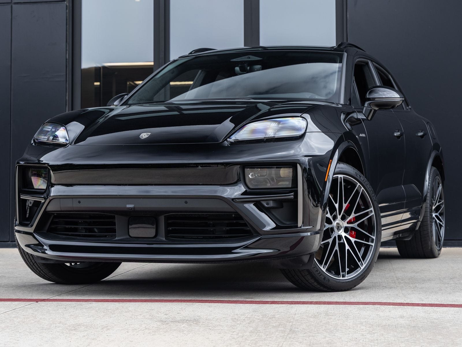 2025 Porsche Macan Turbo Electric