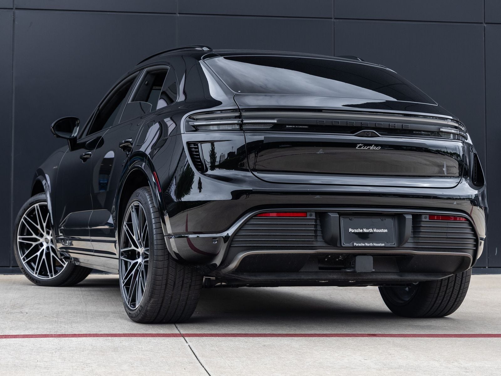 2025 Porsche Macan Turbo Electric