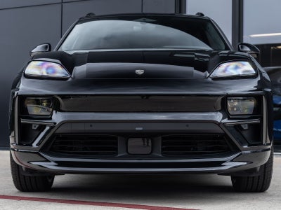 2025 Porsche Macan Turbo Electric