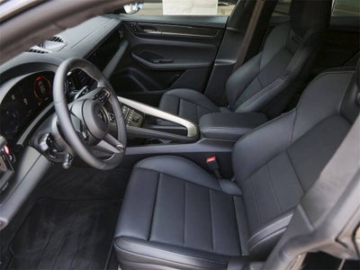 2025 Porsche Macan Turbo Electric