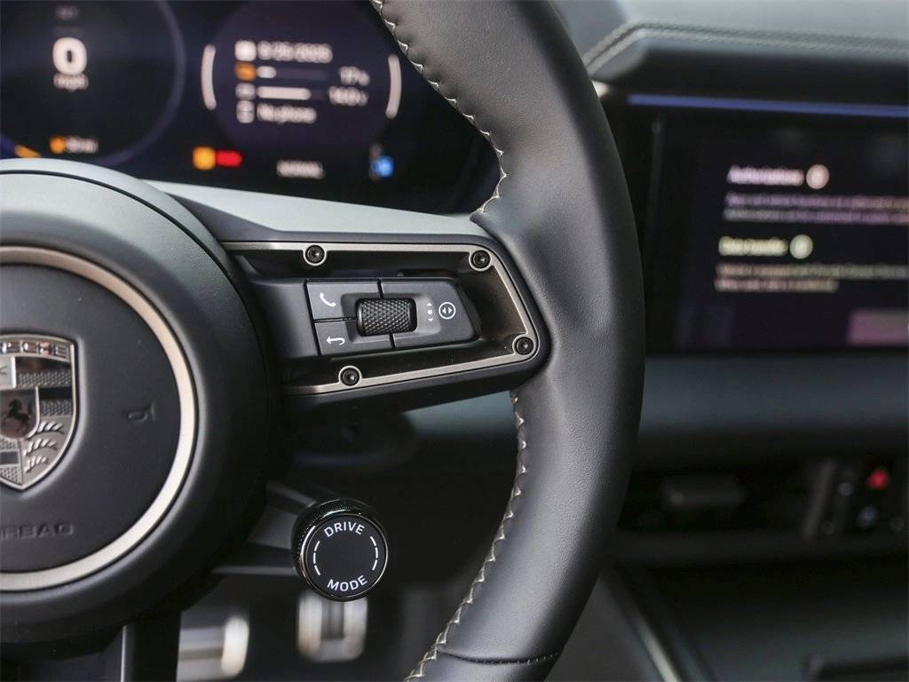 2025 Porsche Macan Turbo Electric