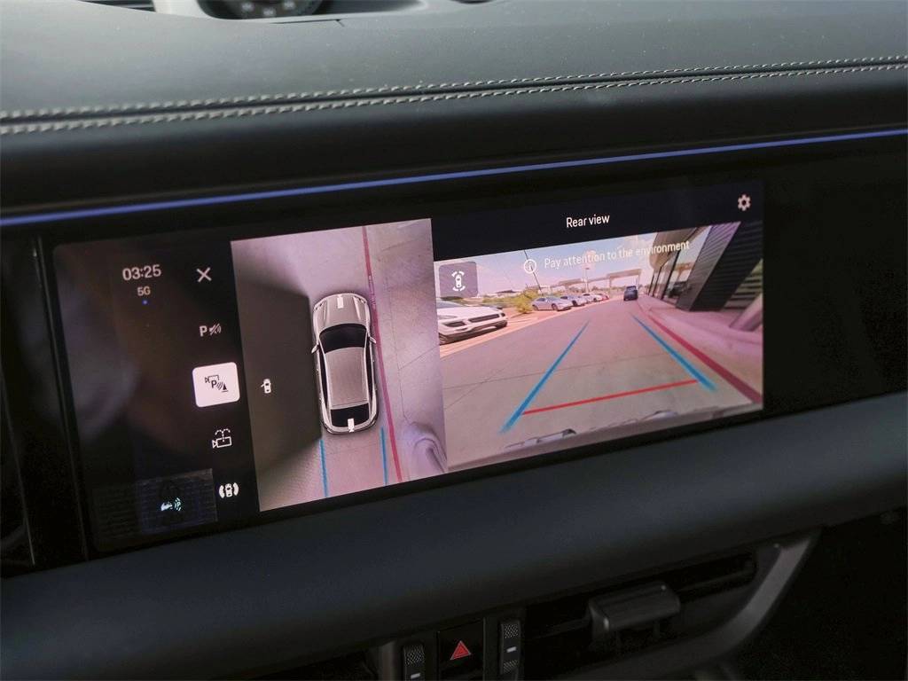 2025 Porsche Macan Turbo Electric