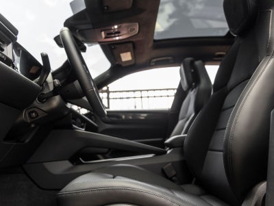 2026 Porsche Macan Macan Turbo Electric