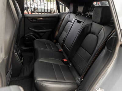 2026 Porsche Macan Macan Turbo Electric