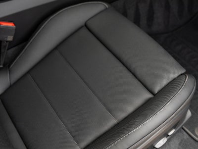 2026 Porsche Macan Macan Turbo Electric