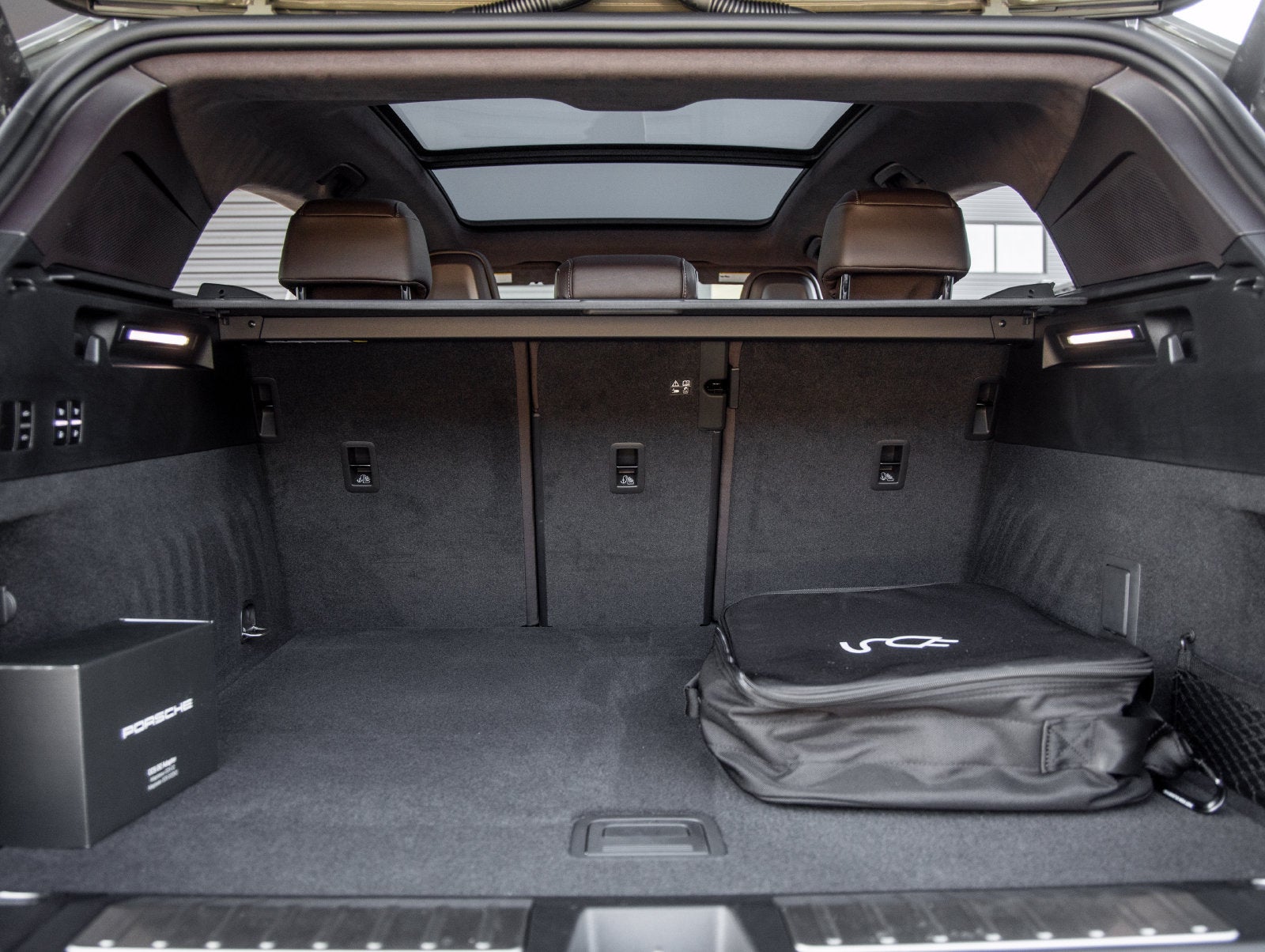 2026 Porsche Cayenne Cayenne Turbo Electric