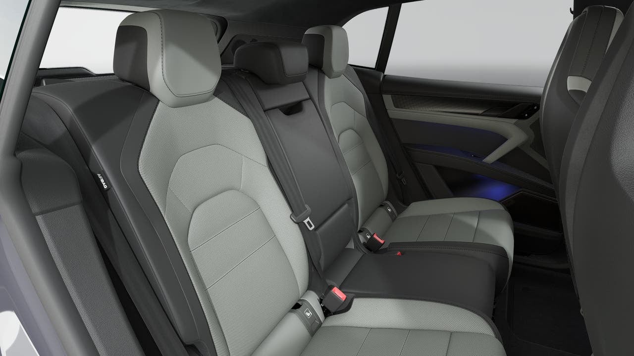2026 Porsche Cayenne Cayenne Turbo Electric