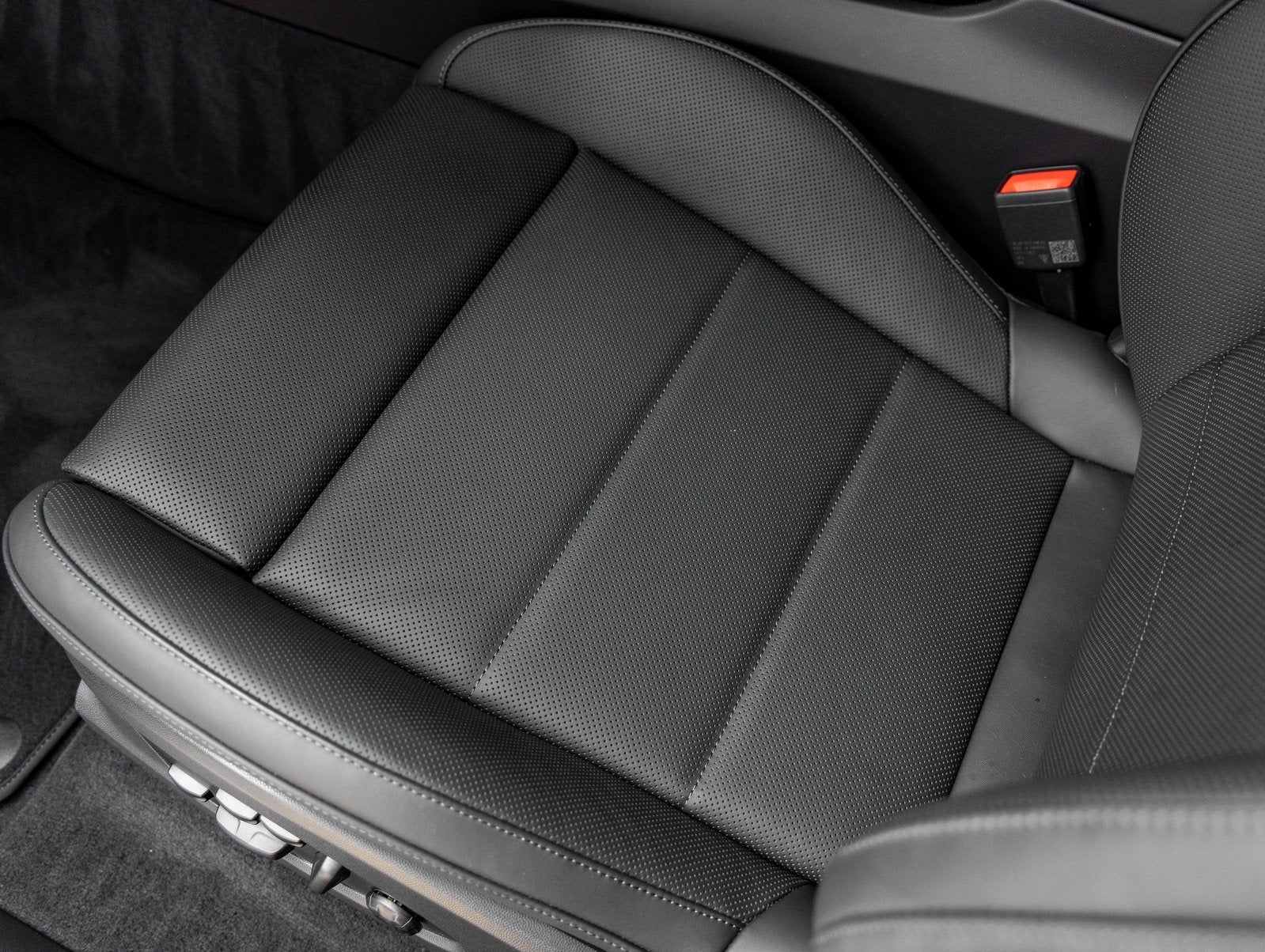 2026 Porsche Macan Electric Macan Electric