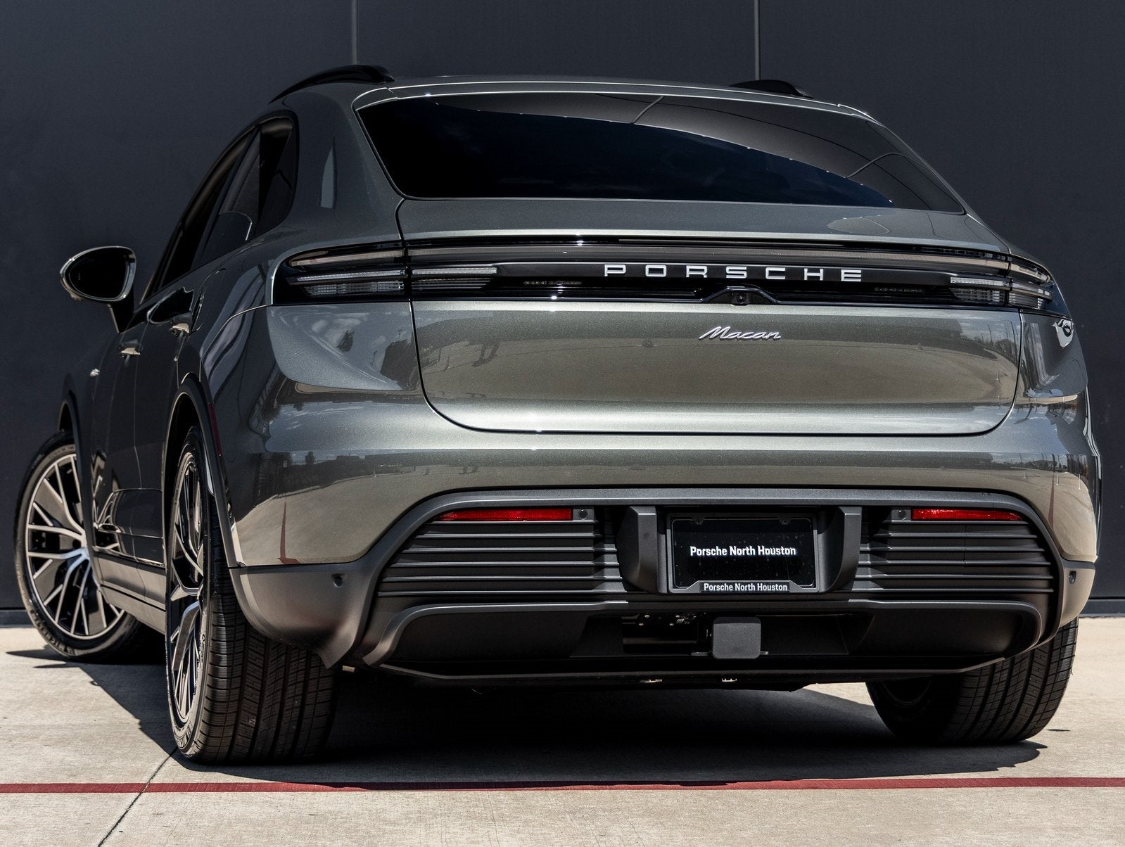 2026 Porsche Macan Electric Macan Electric