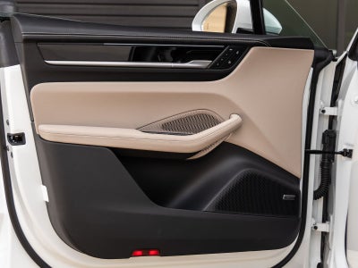 2025 Porsche Macan Electric