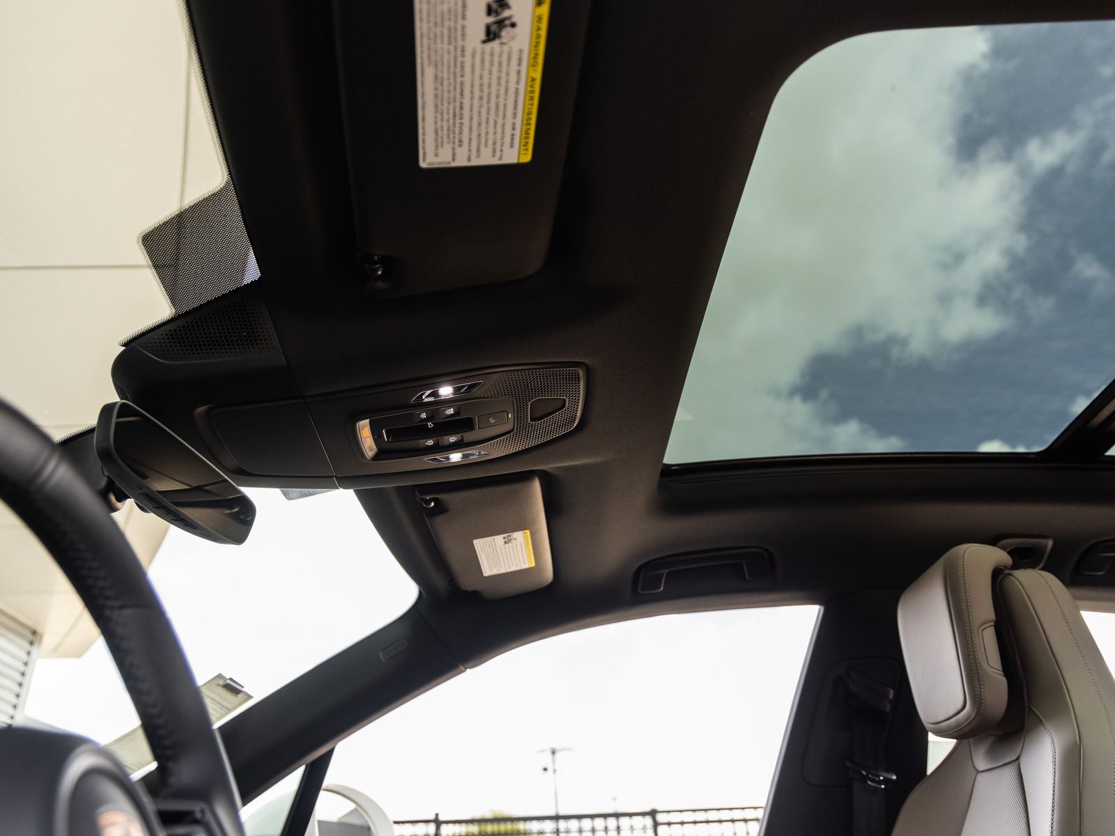 2025 Porsche Macan Electric