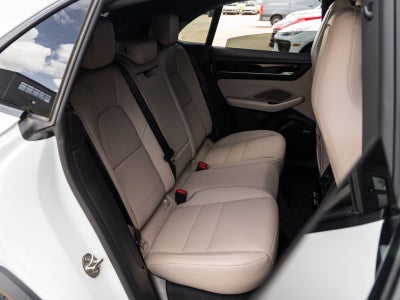 2025 Porsche Macan Electric