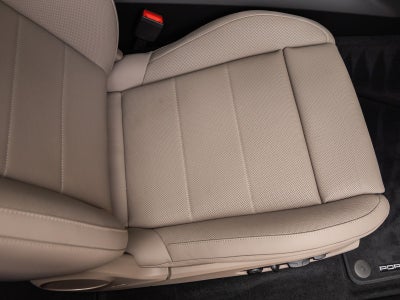 2025 Porsche Macan Electric