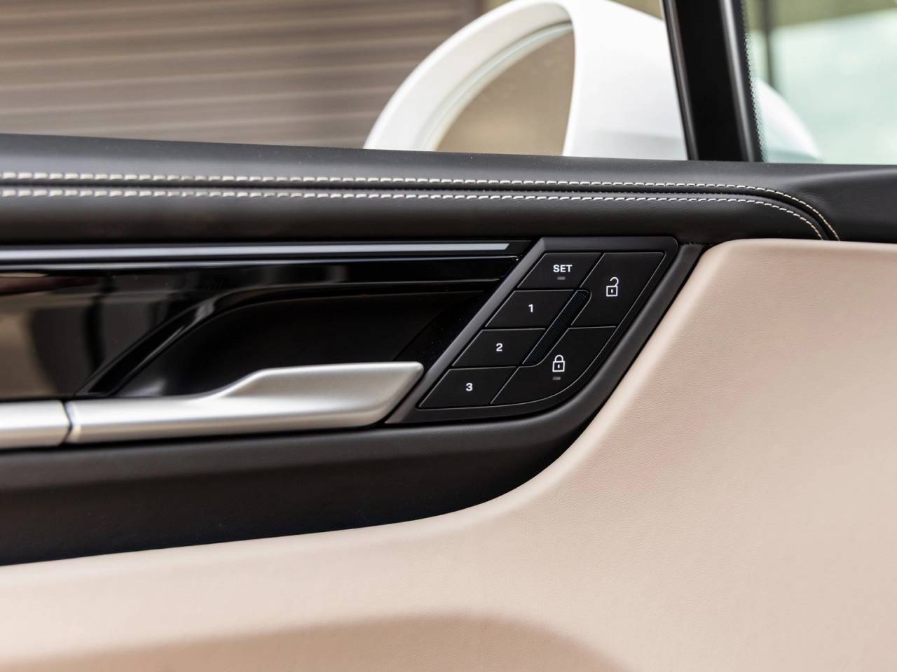 2025 Porsche Macan Electric Macan Electric