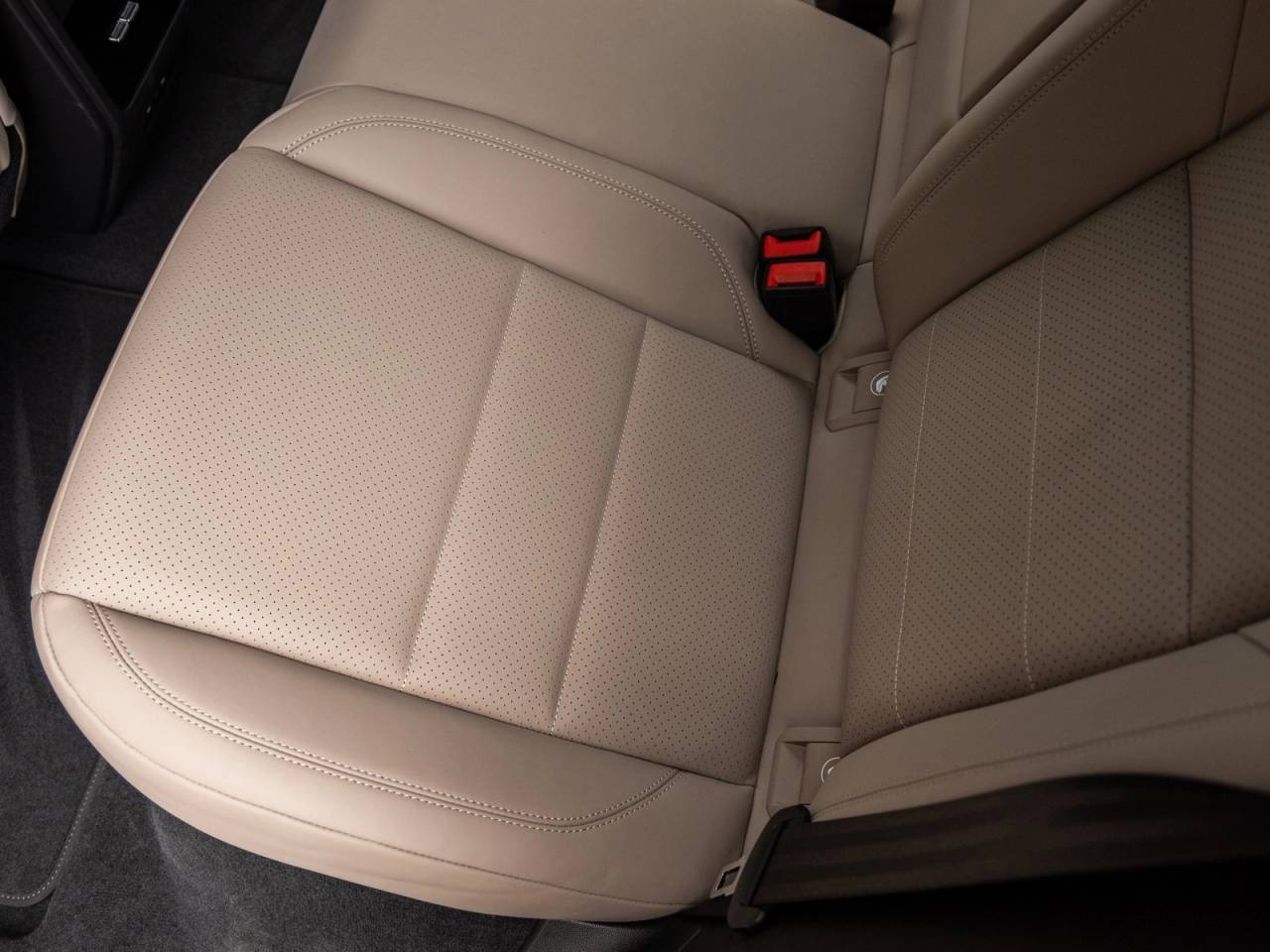 2025 Porsche Macan Electric Macan Electric