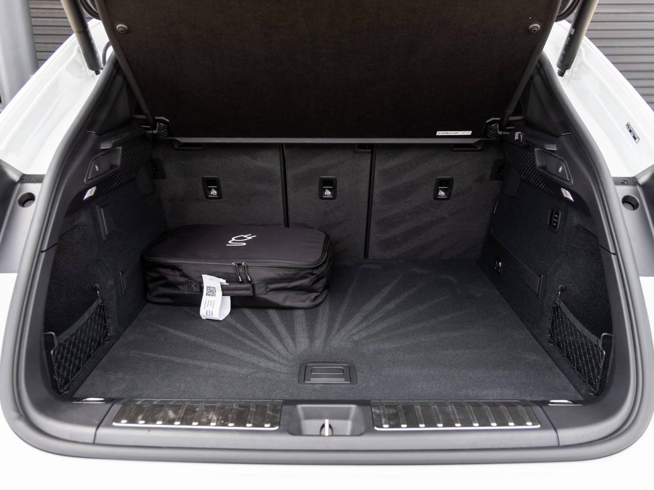 2025 Porsche Macan Electric Macan Electric