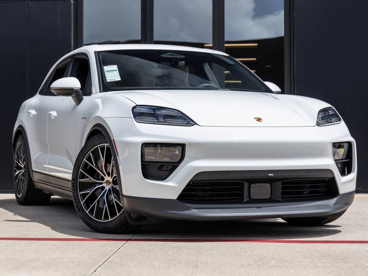 2025 Porsche Macan Electric Macan Electric