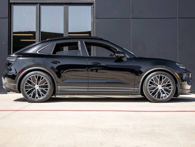 2025 Porsche Macan Electric Macan Electric