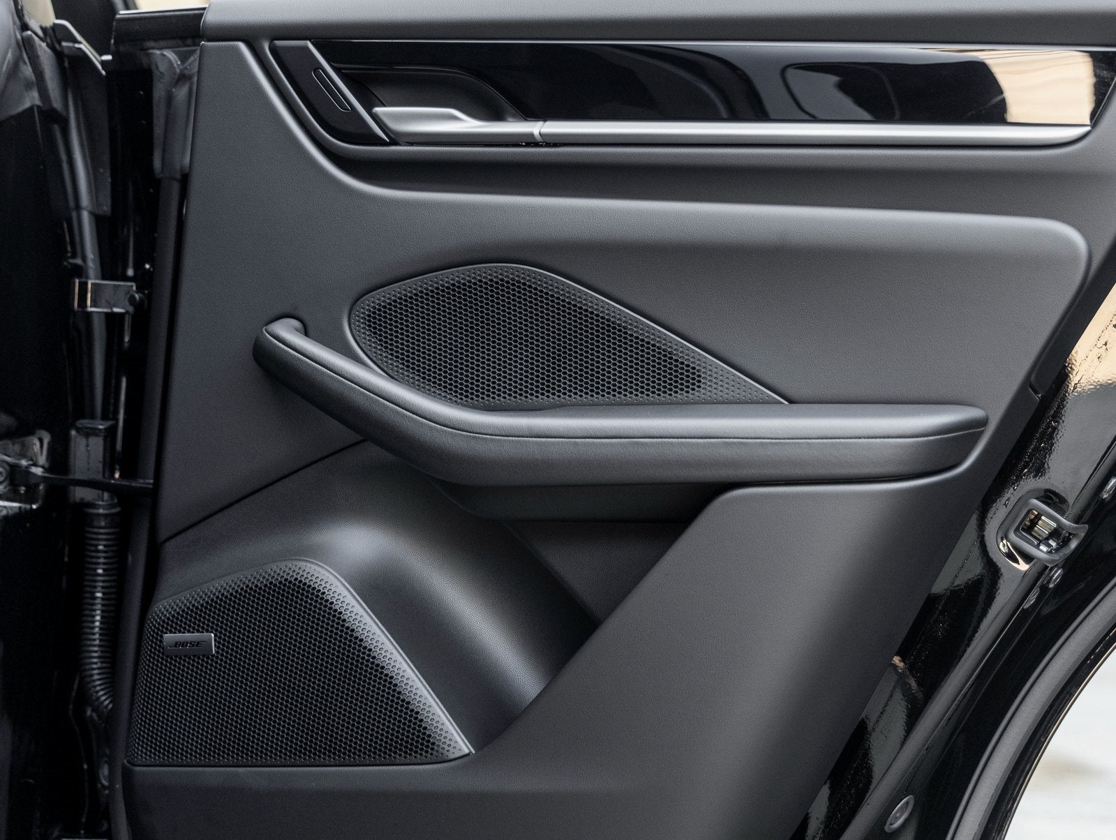 2025 Porsche Macan Electric Macan Electric