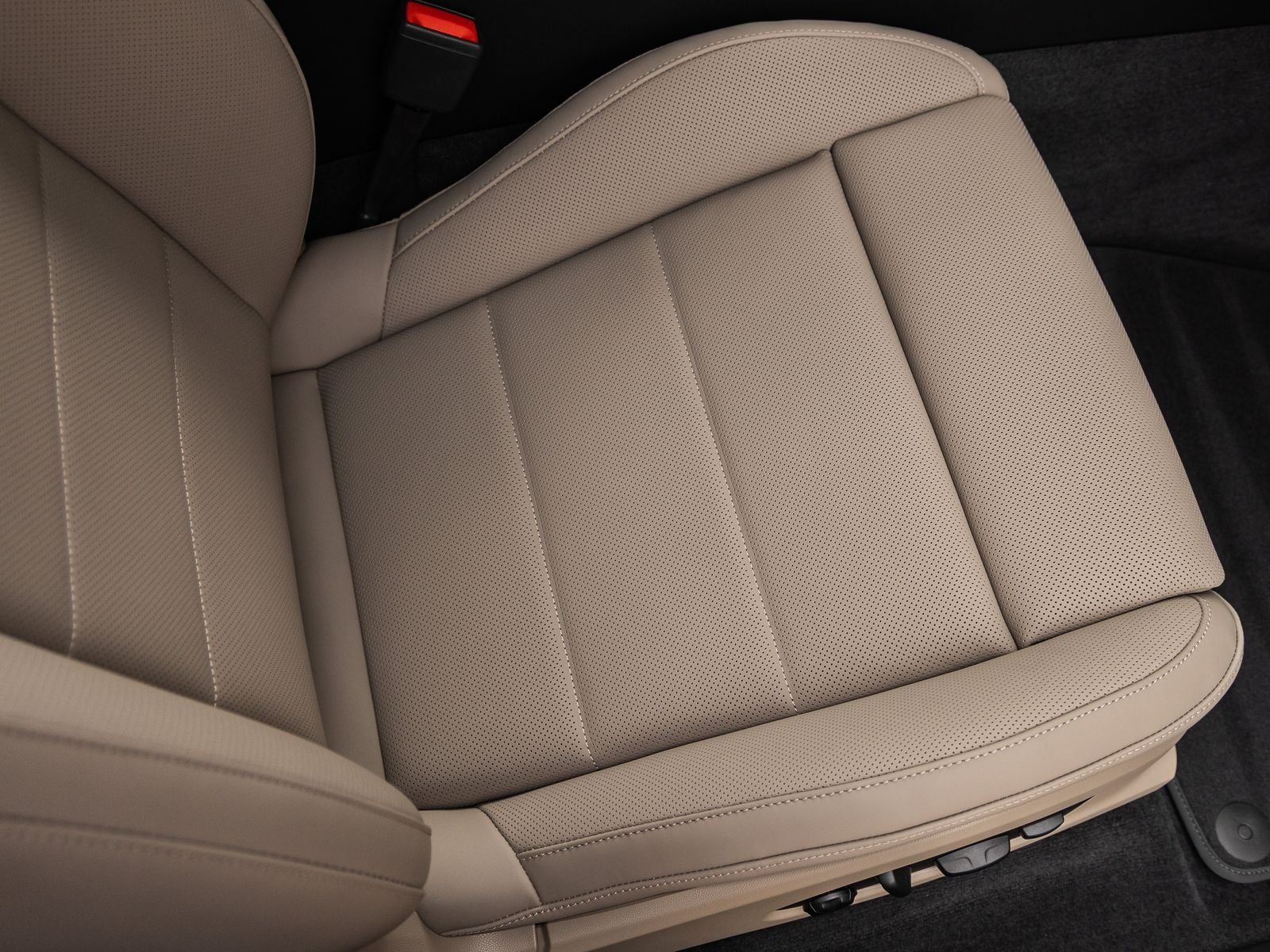 2025 Porsche Macan Macan Electric